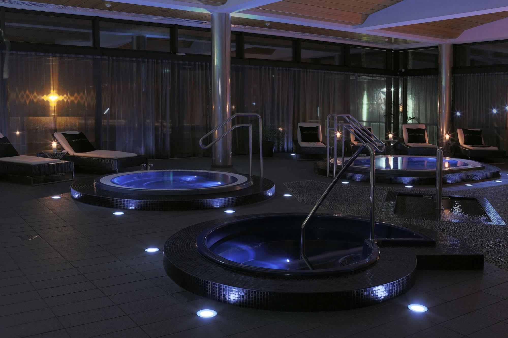 Langvik Congress Wellness Hotel Kirkkonummi Bagian luar foto